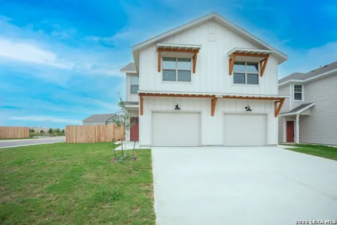 7607 Gramercy Way Unit 102