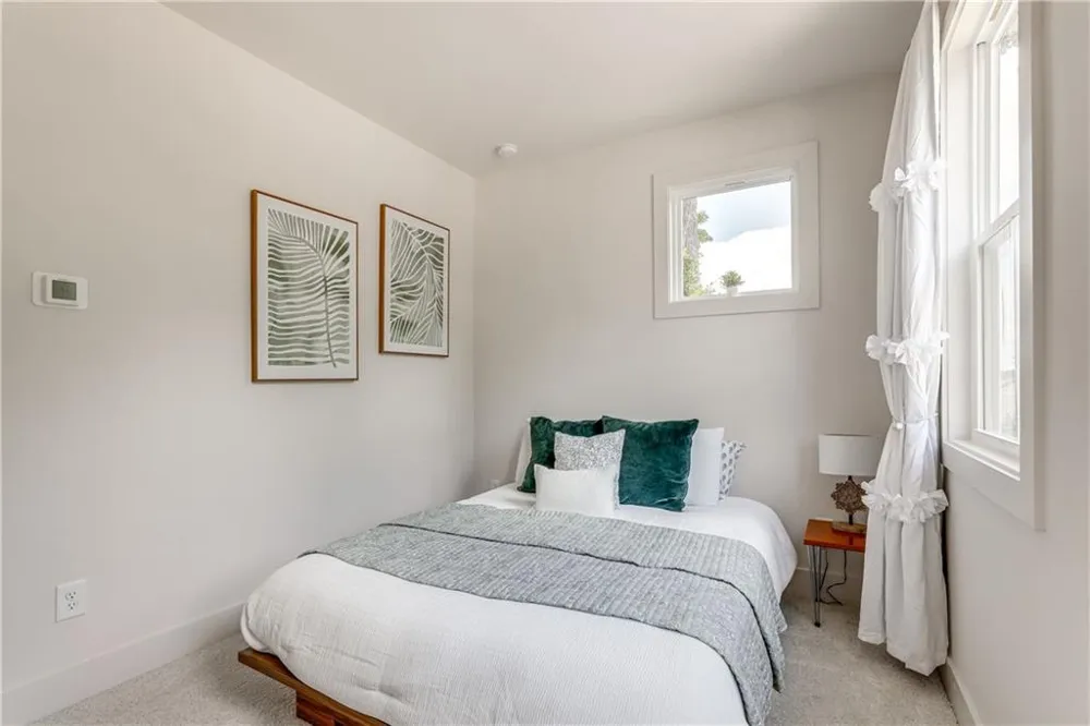 1390 Cozy Circle Atlanta, GA 30326