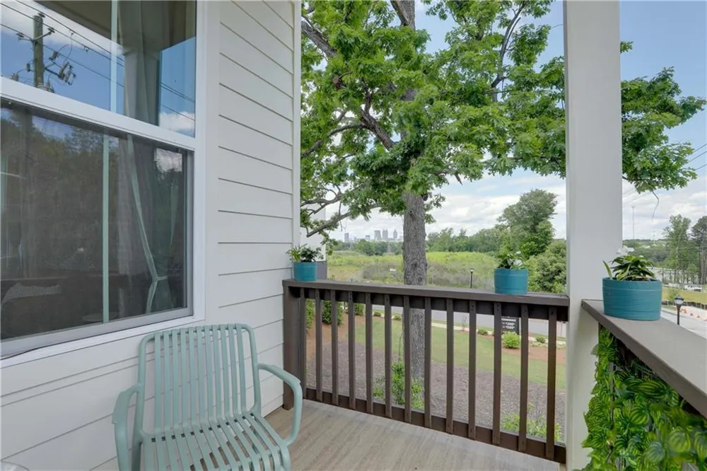 1390 Cozy Circle Atlanta, GA 30326