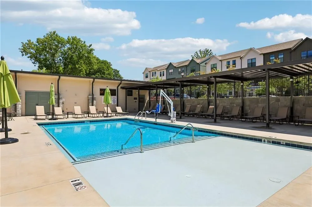 1390 Cozy Circle Atlanta, GA 30326