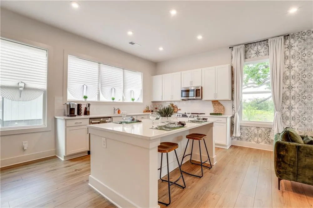 1390 Cozy Circle Atlanta, GA 30326