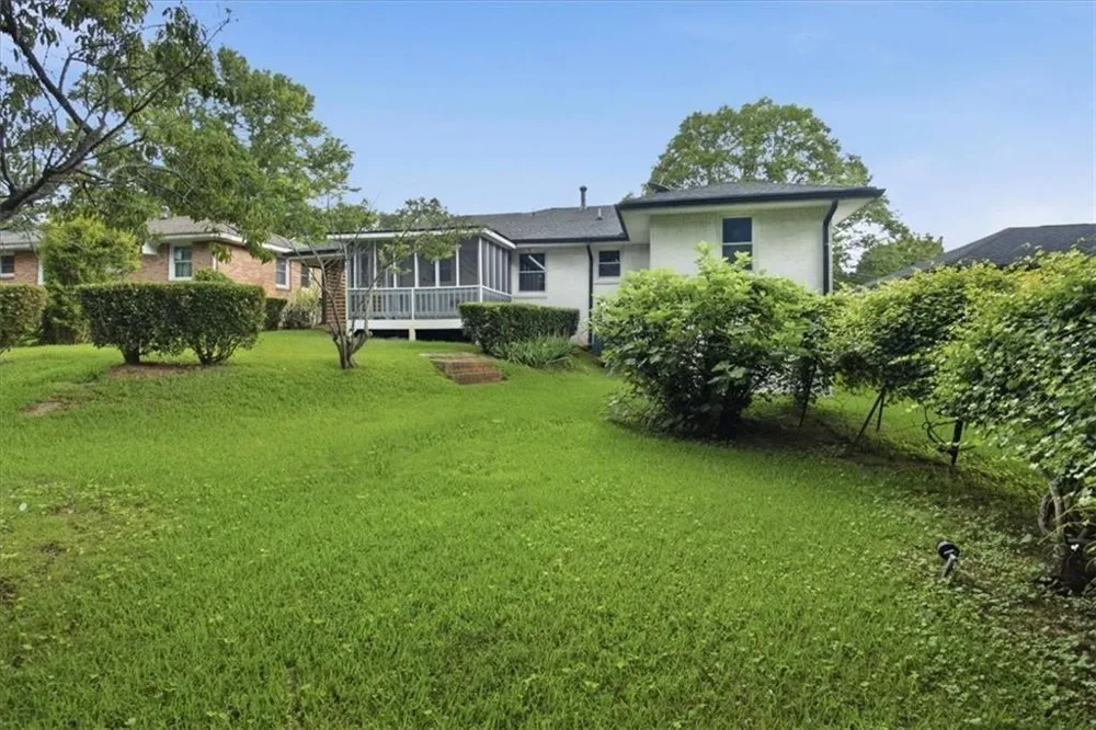 2101 East Drive Decatur, GA 30032