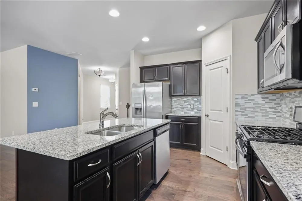 4114 Elsdon Drive Austell, GA 30106