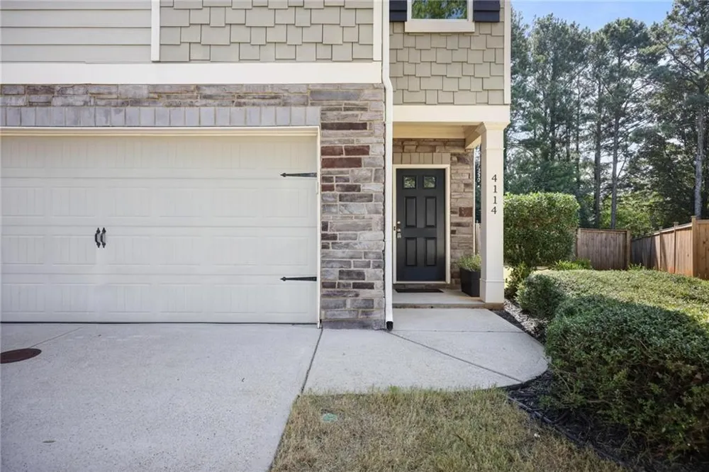 4114 Elsdon Drive Austell, GA 30106