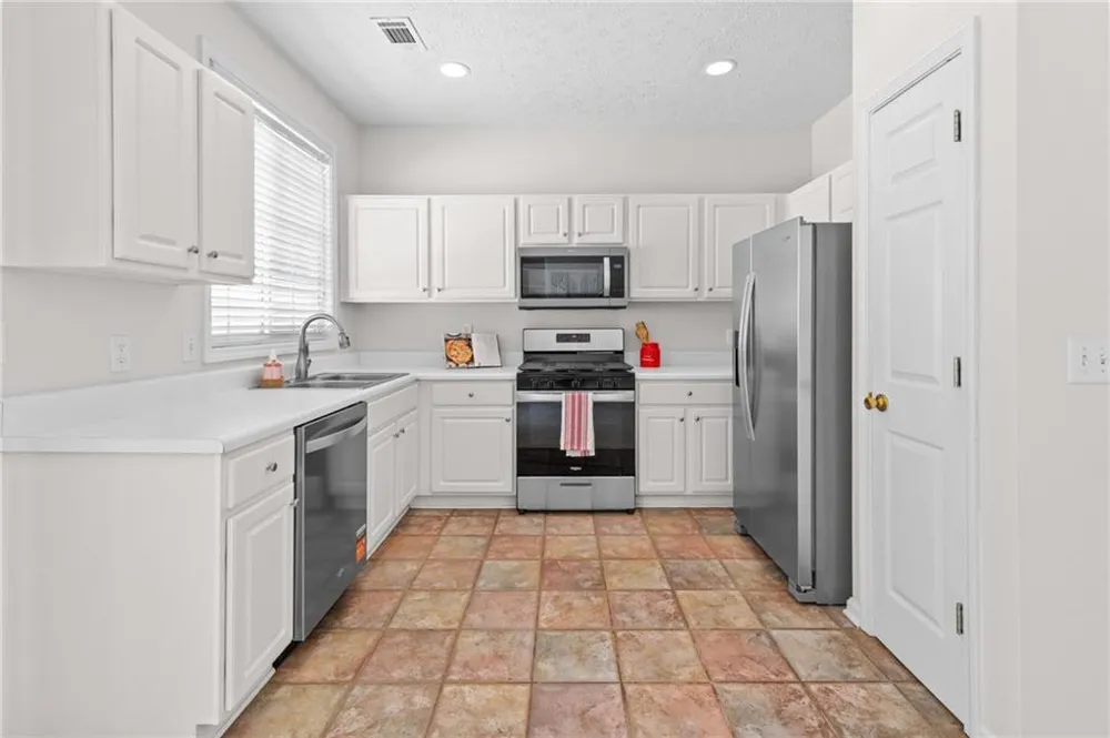201 Harmony Court Milton, GA 30004