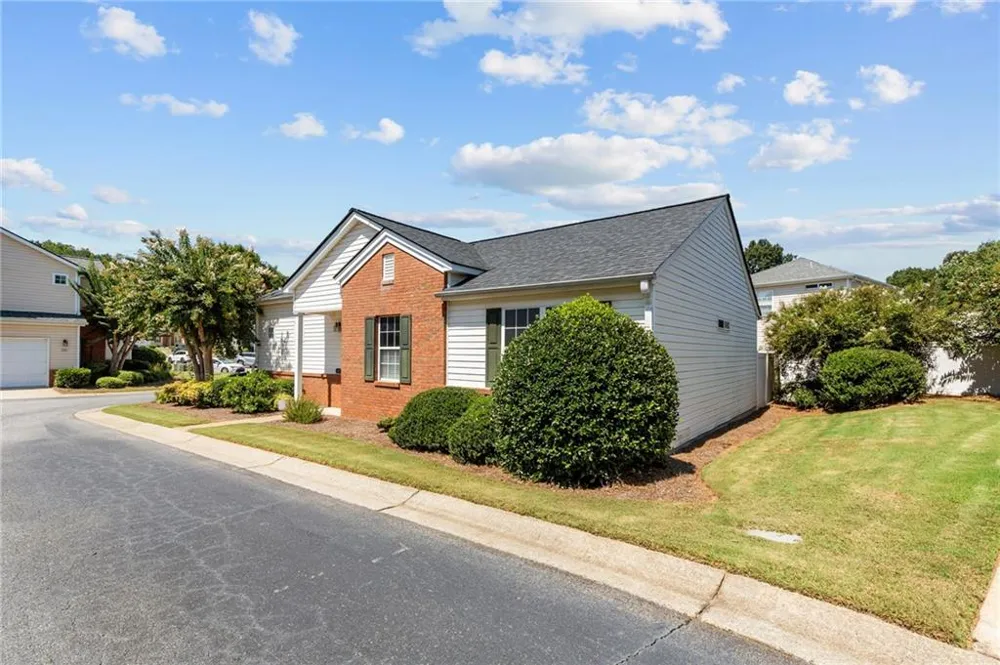 201 Harmony Court Milton, GA 30004