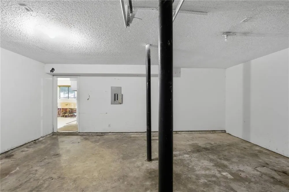1001 Chapman Lane Stone Mountain, GA 30088