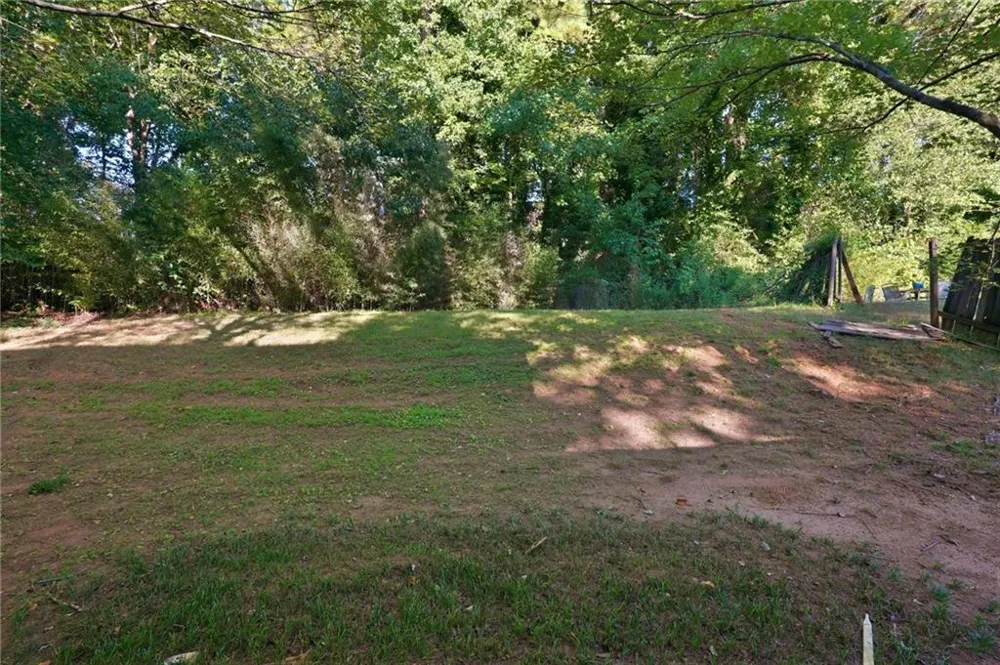 1001 Chapman Lane Stone Mountain, GA 30088