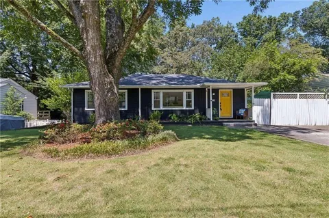 473 Hyde Drive NE