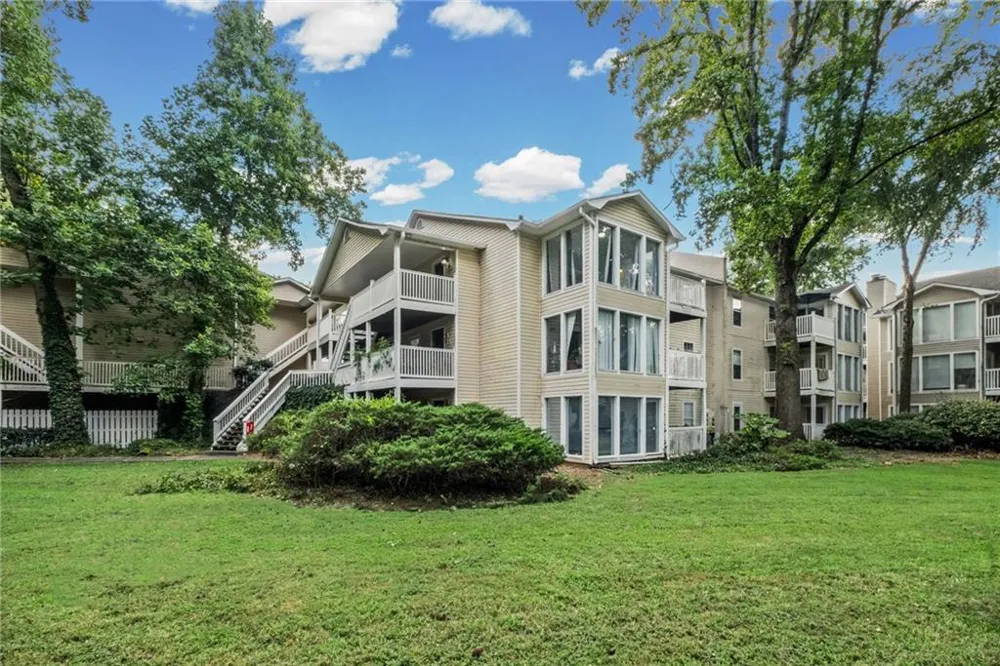 209 Augusta Drive SE Marietta, GA 30067