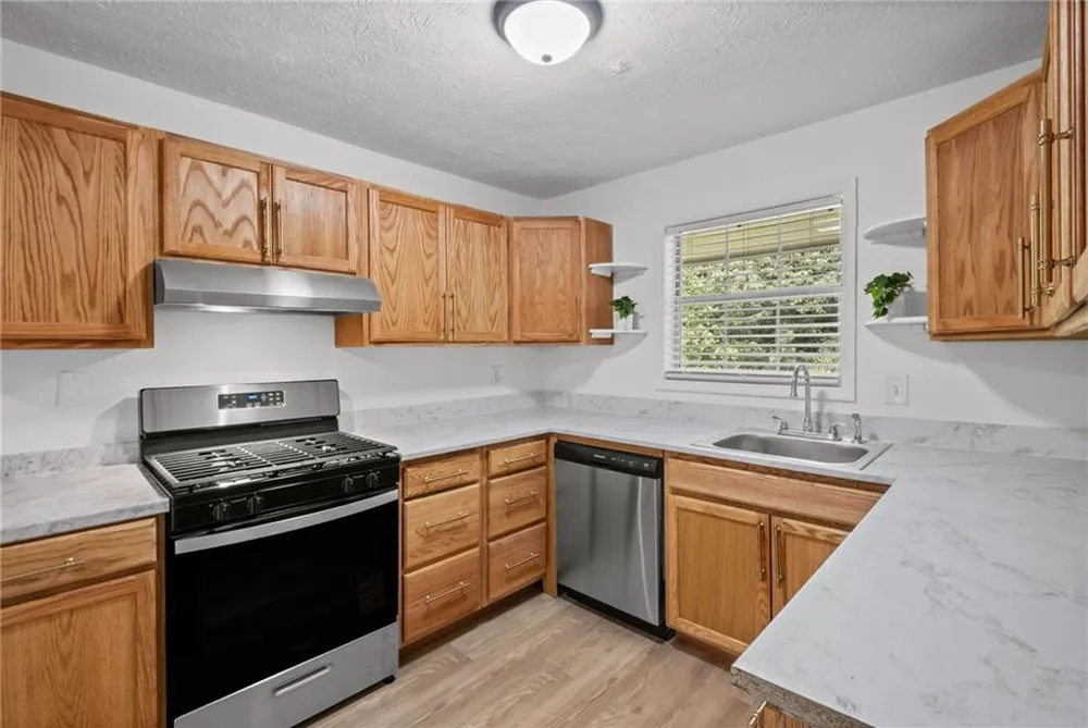 209 Augusta Drive SE Marietta, GA 30067
