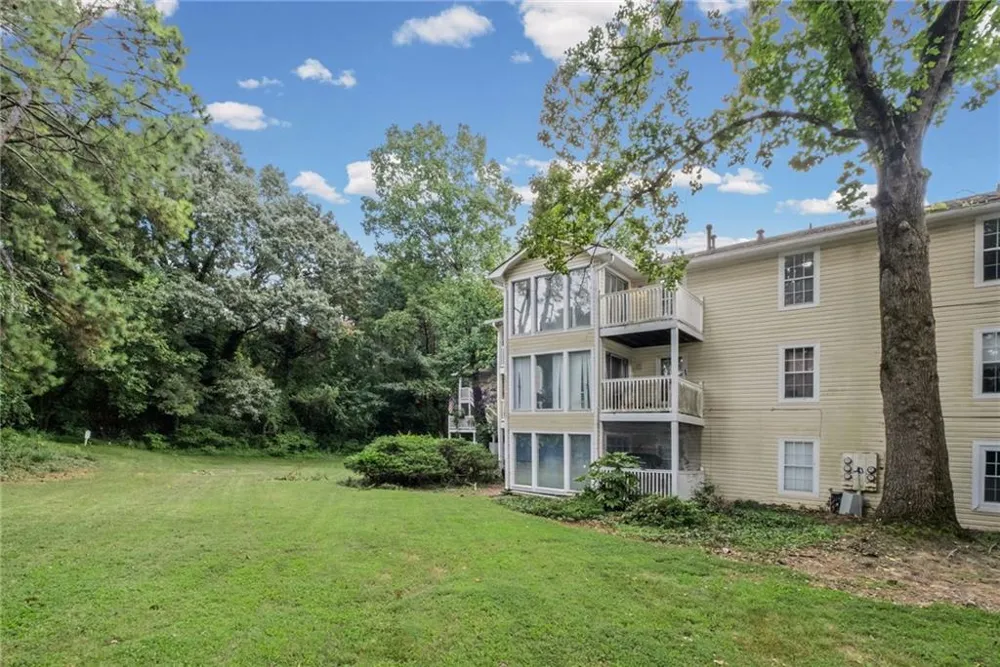 209 Augusta Drive SE Marietta, GA 30067