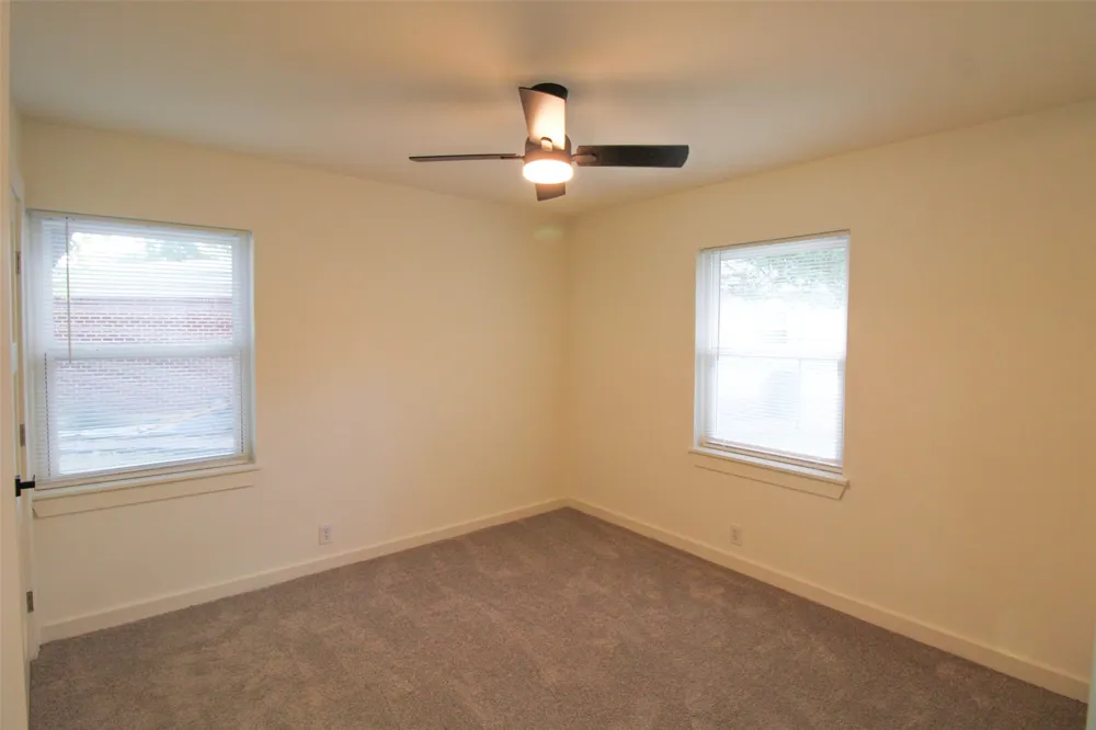 937 Burleson Street Grand Prairie, TX 75050