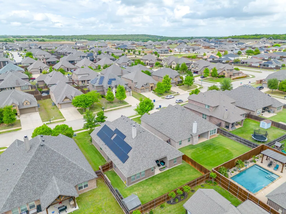2721 Buffalo Run Burleson, TX 76028