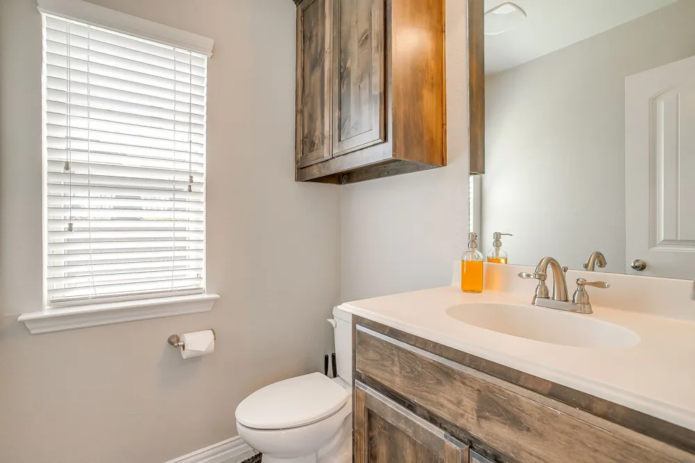 2721 Buffalo Run Burleson, TX 76028