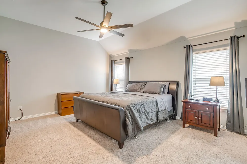 2721 Buffalo Run Burleson, TX 76028