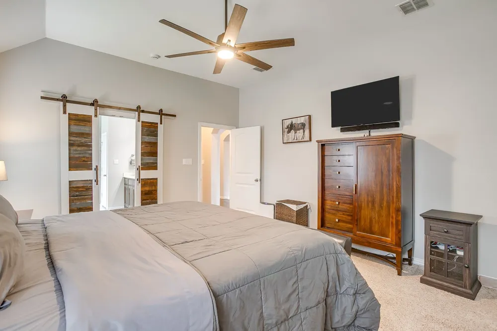 2721 Buffalo Run Burleson, TX 76028