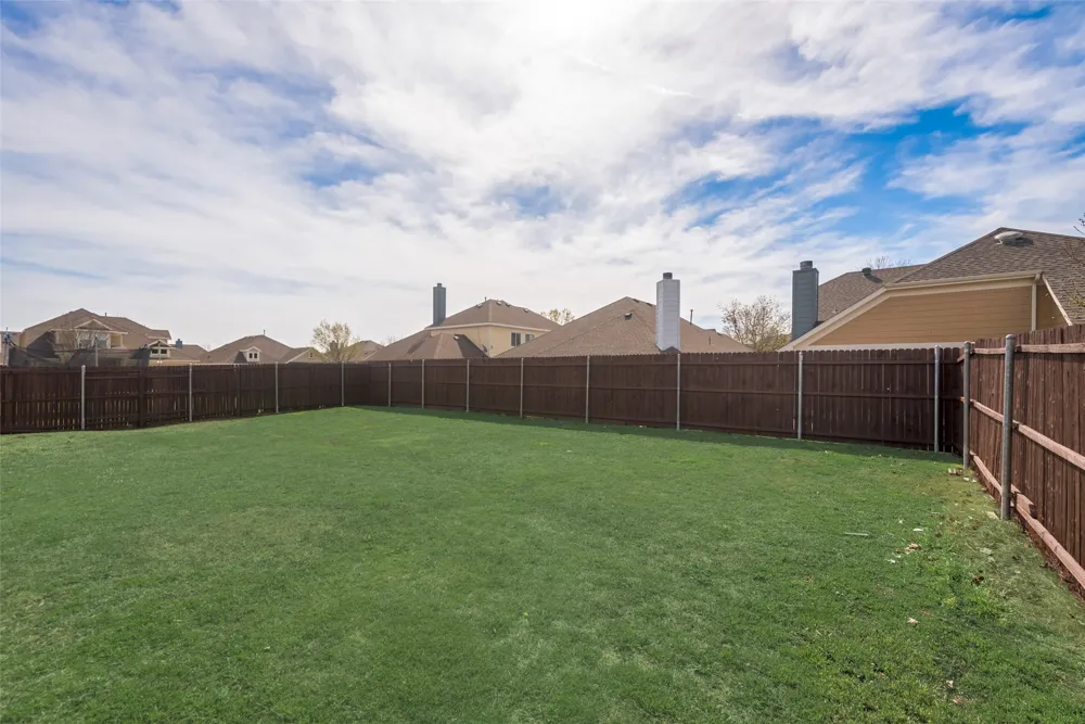 9805 Tanglebrush Drive McKinney, TX 75072