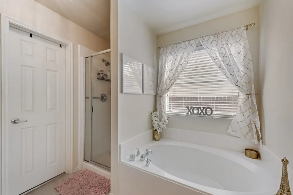 9805 Tanglebrush Drive McKinney, TX 75072