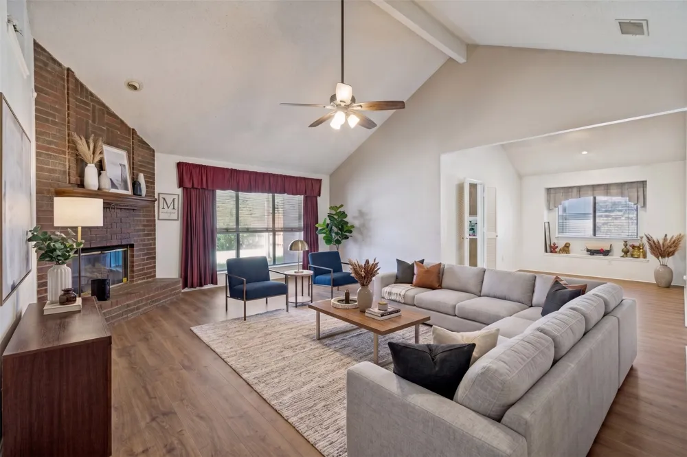 821 Creek Valley Road Mesquite, TX 75181