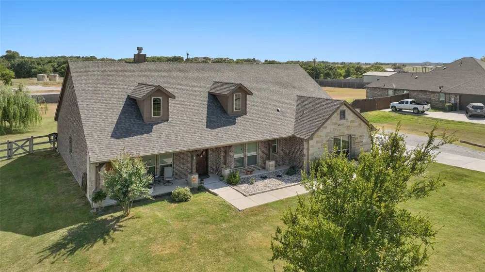117 Heather Lane Decatur, TX 76234