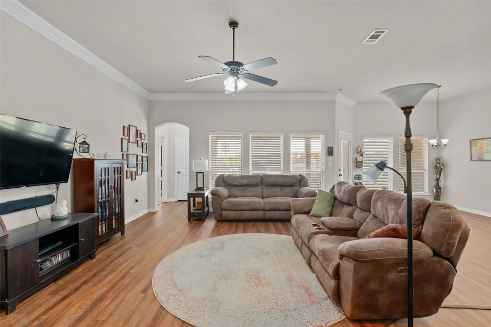 117 Heather Lane Decatur, TX 76234