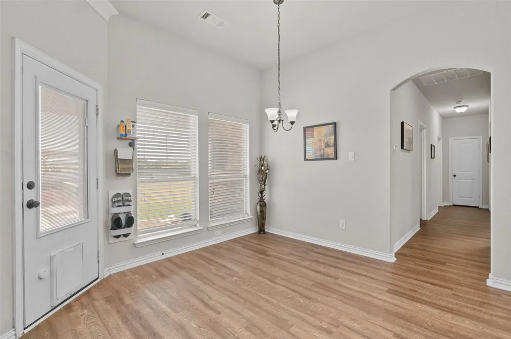 117 Heather Lane Decatur, TX 76234