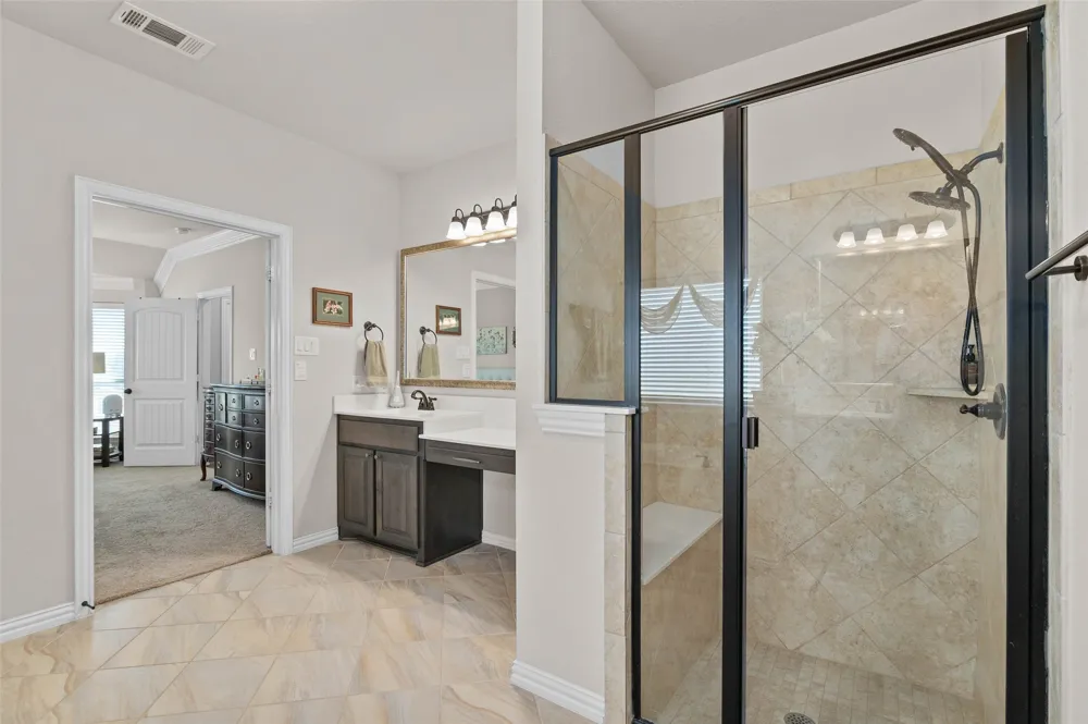 117 Heather Lane Decatur, TX 76234