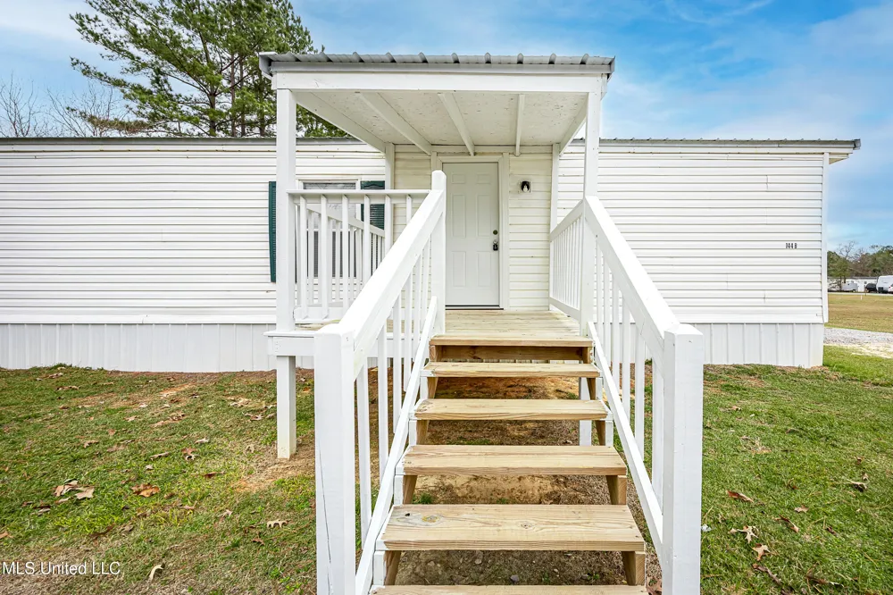 144 Katie Eubanks Road Lucedale, MS 39452