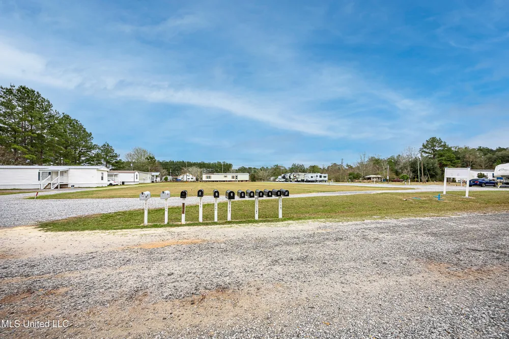 144 Katie Eubanks Road Lucedale, MS 39452