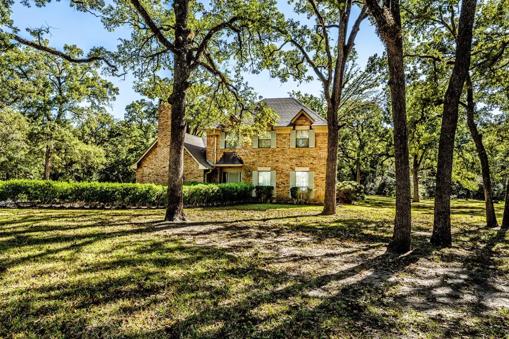718 Fm 980 Road Huntsville, TX 77320