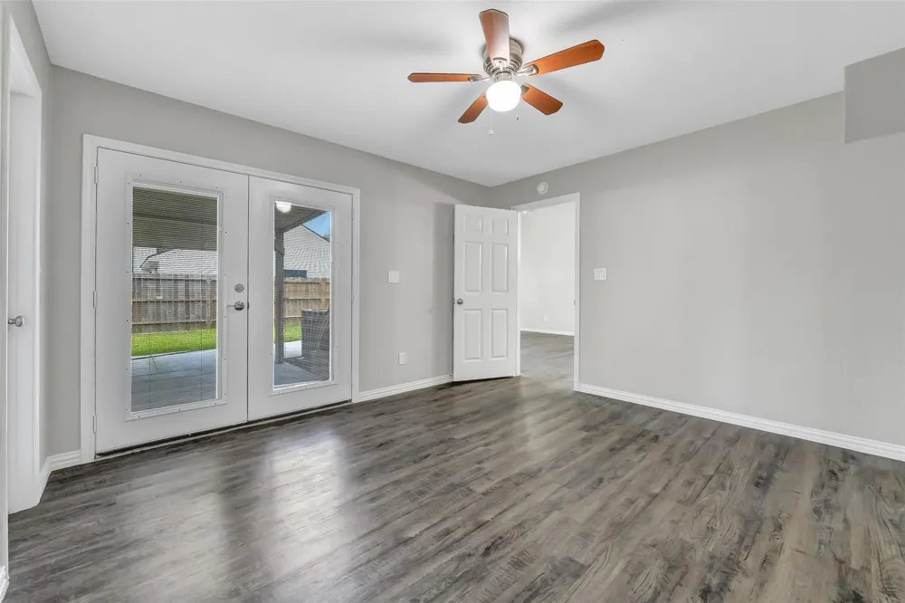 9908 Green Meadow Drive La Porte, TX 77571
