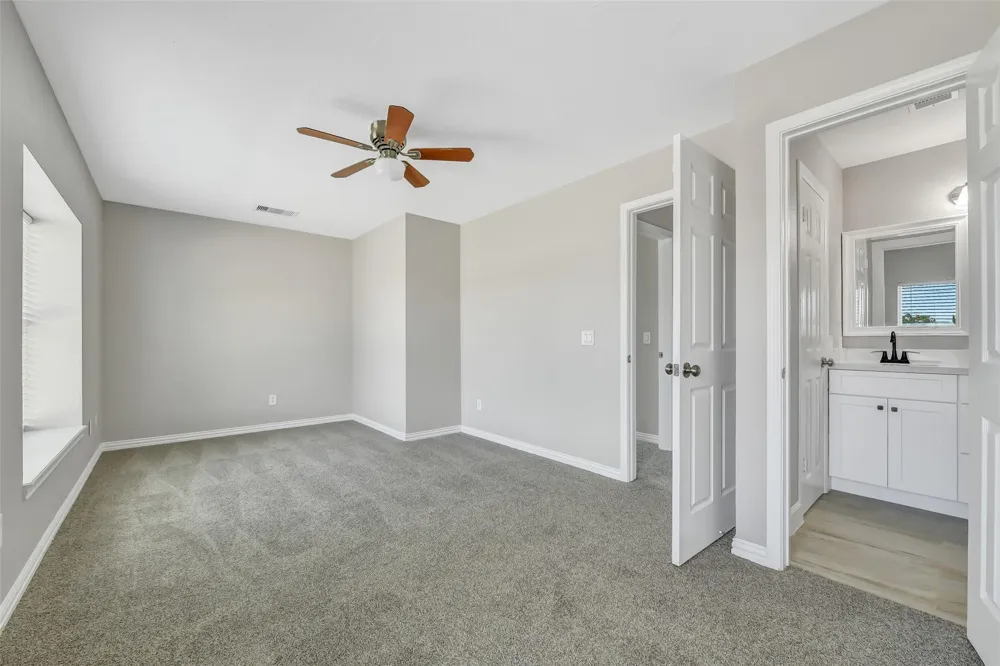 9908 Green Meadow Drive La Porte, TX 77571