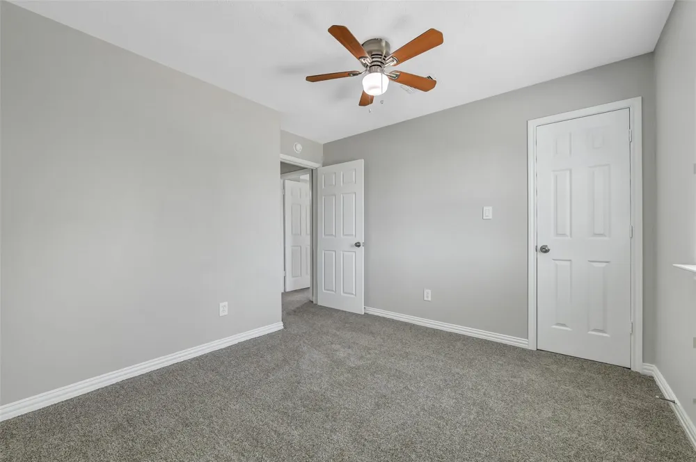 9908 Green Meadow Drive La Porte, TX 77571