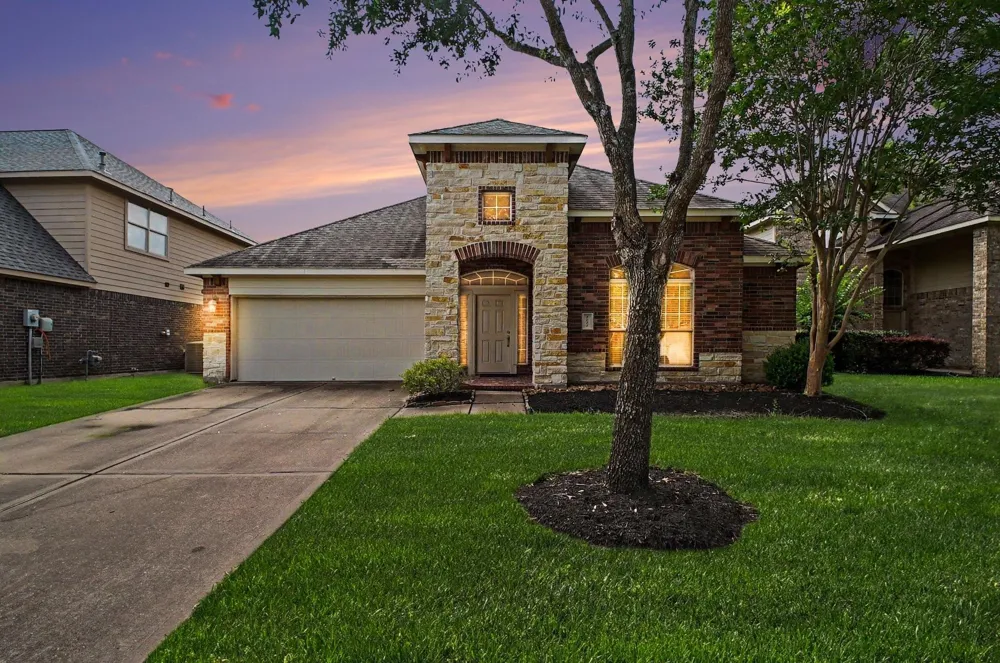 7011 Spruce View Court Richmond, TX 77407