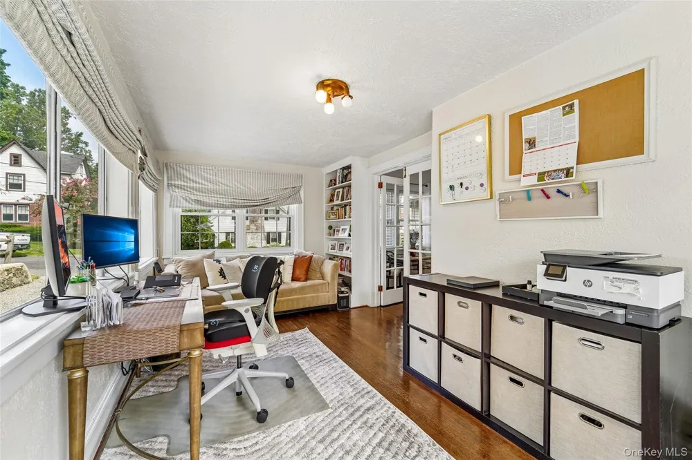 7 Parkview Court White Plains, NY 10603