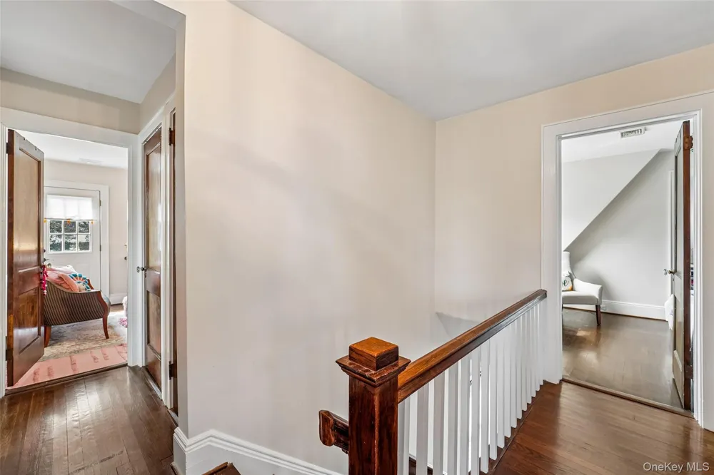 7 Parkview Court White Plains, NY 10603