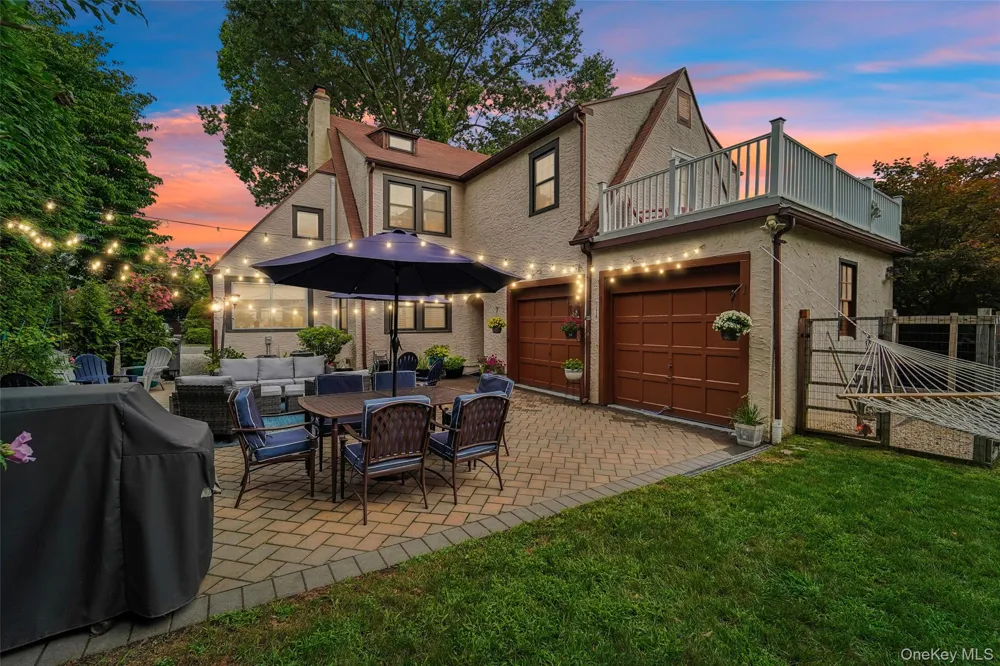 7 Parkview Court White Plains, NY 10603