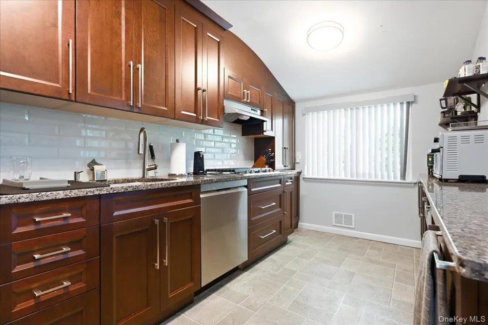 357 Town Line Road East Northport, NY 11731