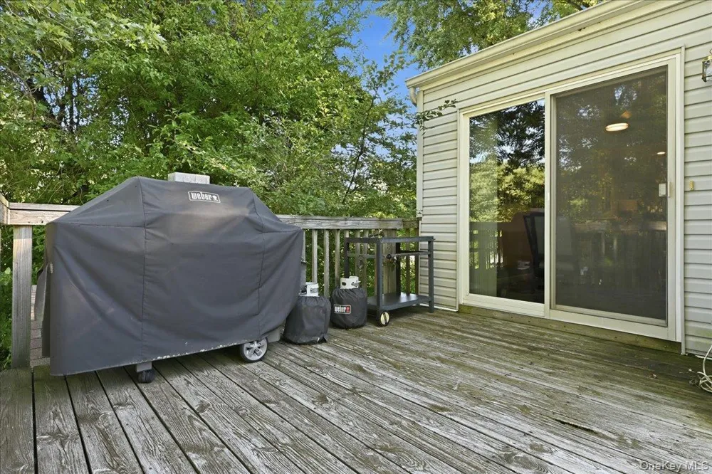 357 Town Line Road East Northport, NY 11731