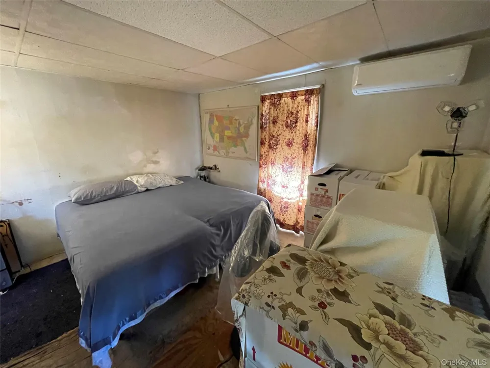 404 Baldwin Road Hempstead, NY 11550