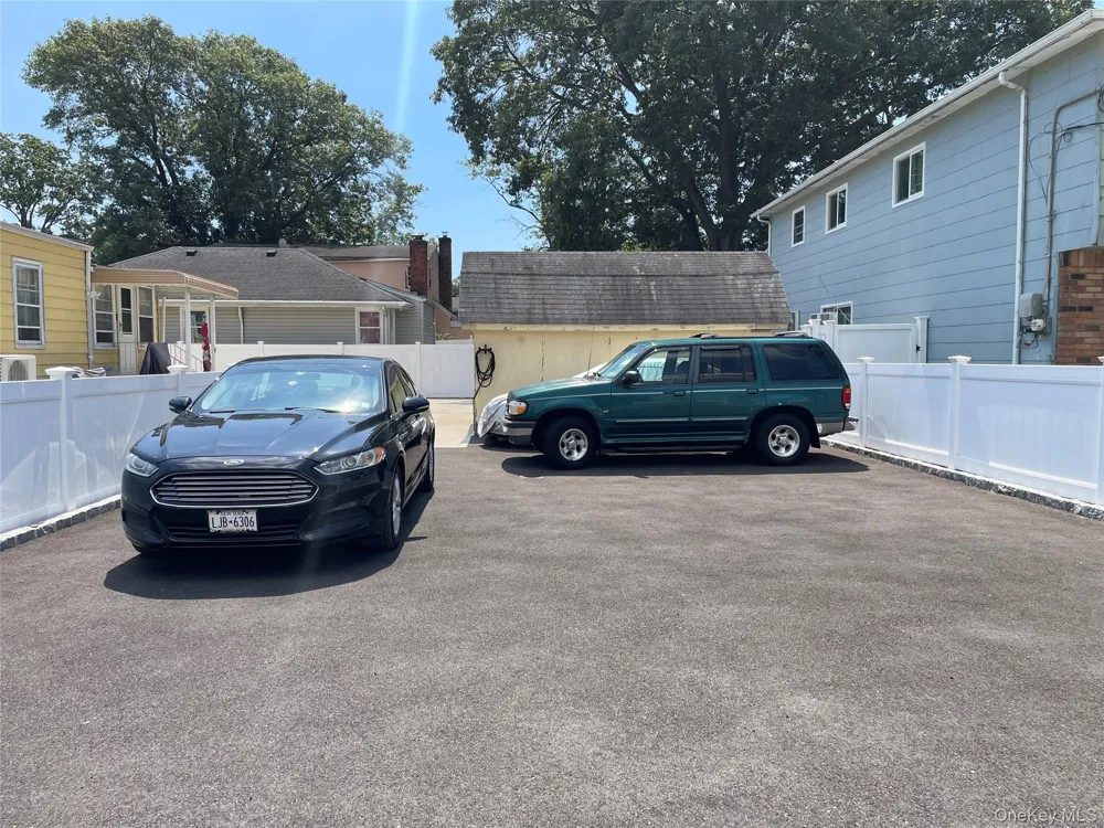 404 Baldwin Road Hempstead, NY 11550