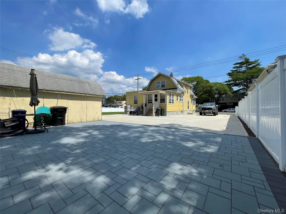 404 Baldwin Road Hempstead, NY 11550