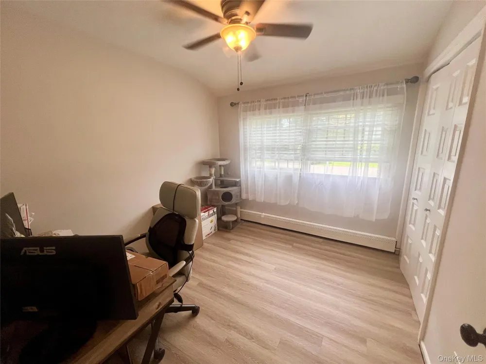 30 Marbeth Circle Miller Place, NY 11764