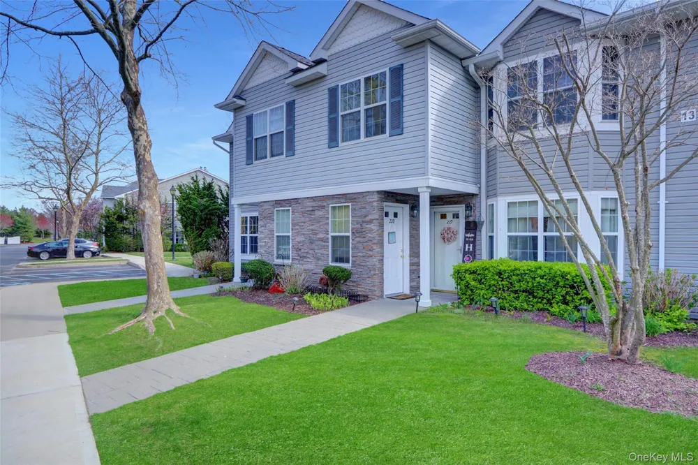 219 Medea Way Central Islip, NY 11722