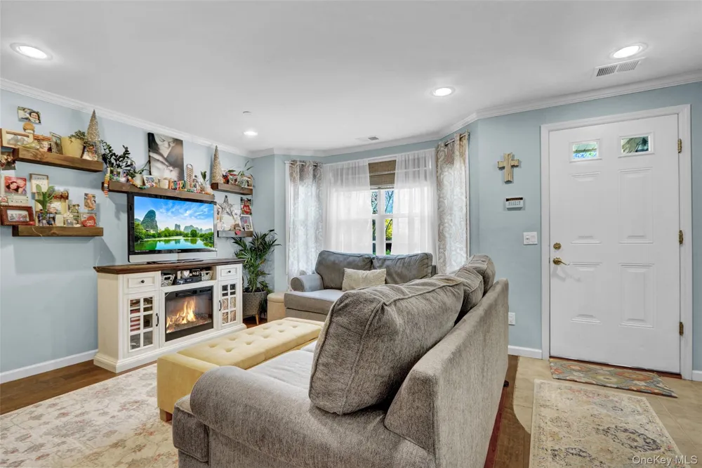 219 Medea Way Central Islip, NY 11722