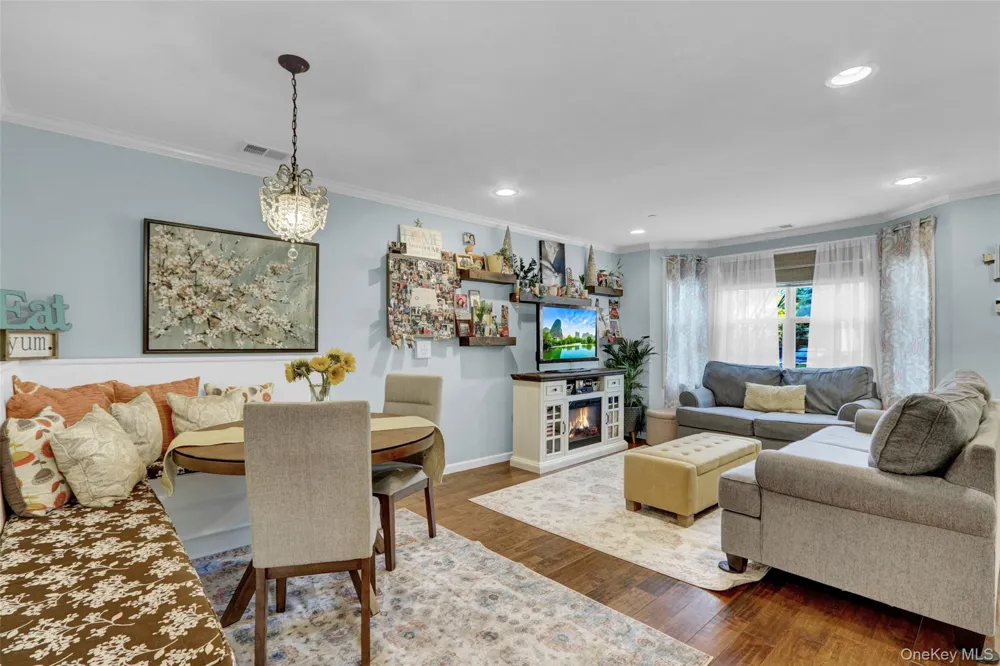 219 Medea Way Central Islip, NY 11722