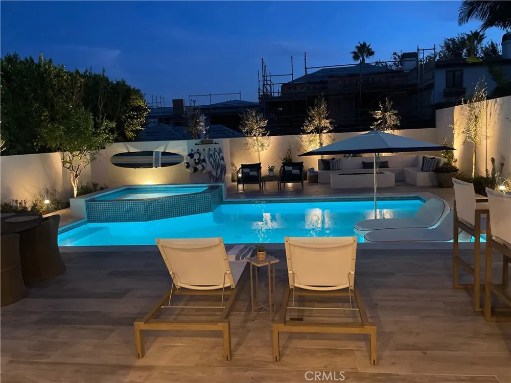 840 18th Manhattan Beach, CA 90266