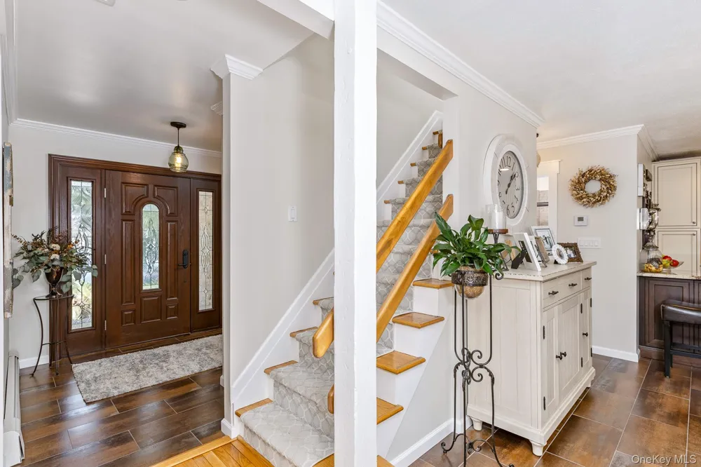 22 Sycamore Lane Commack, NY 11725