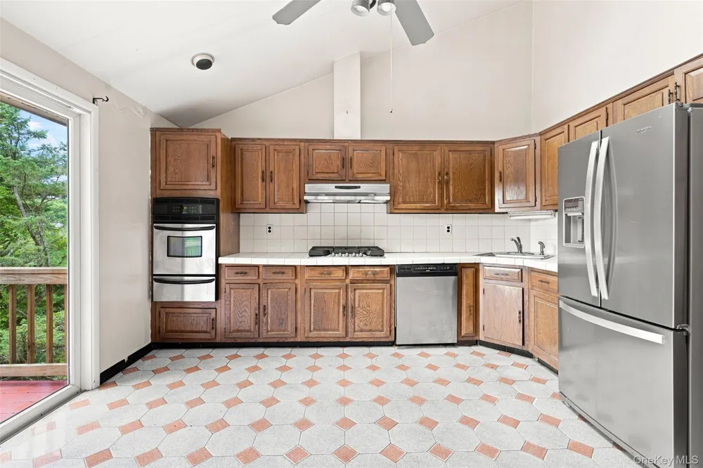 18 Bonaventure Avenue Ardsley, NY 10502